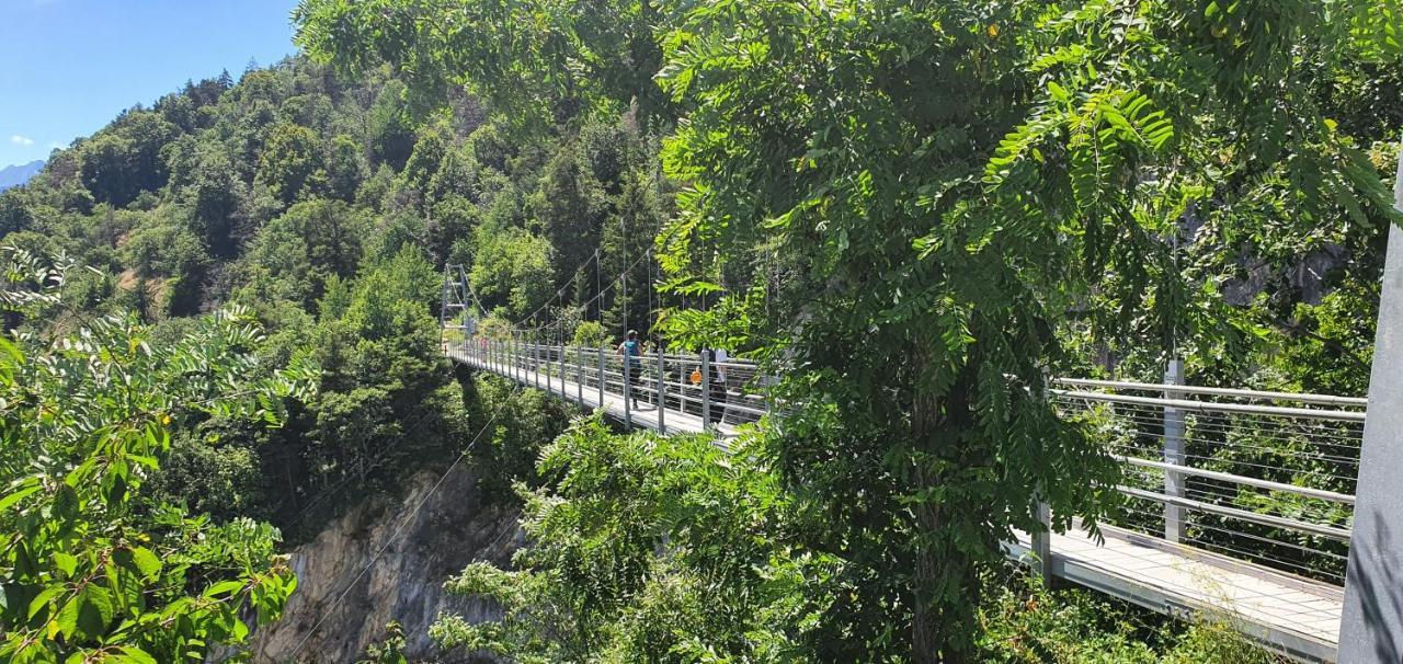 Un Moment De Detente Inoubliable Saillon-Les-Bain Luaran gambar